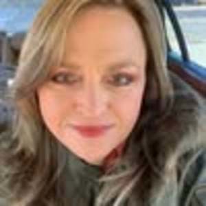 Meet your Posher, Paula